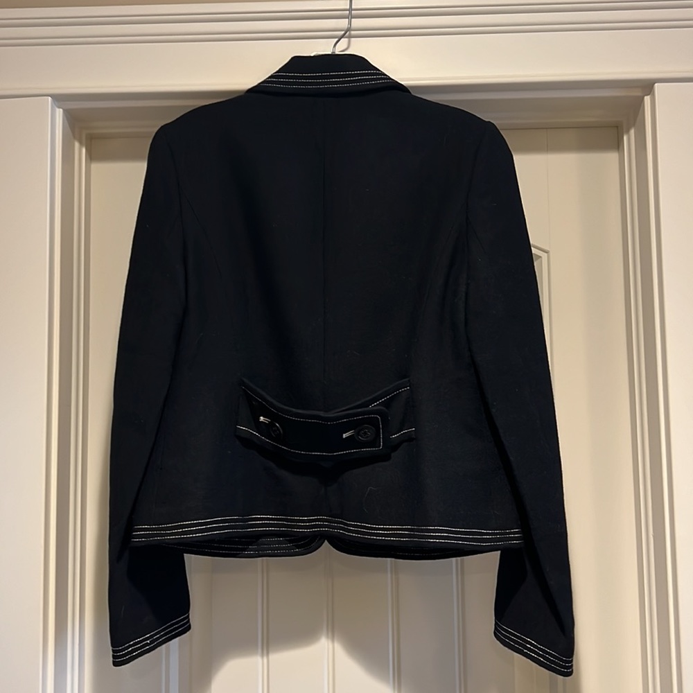 Gap Wool/nylon blazer pockets on front only for looks - Picture 2 of 4